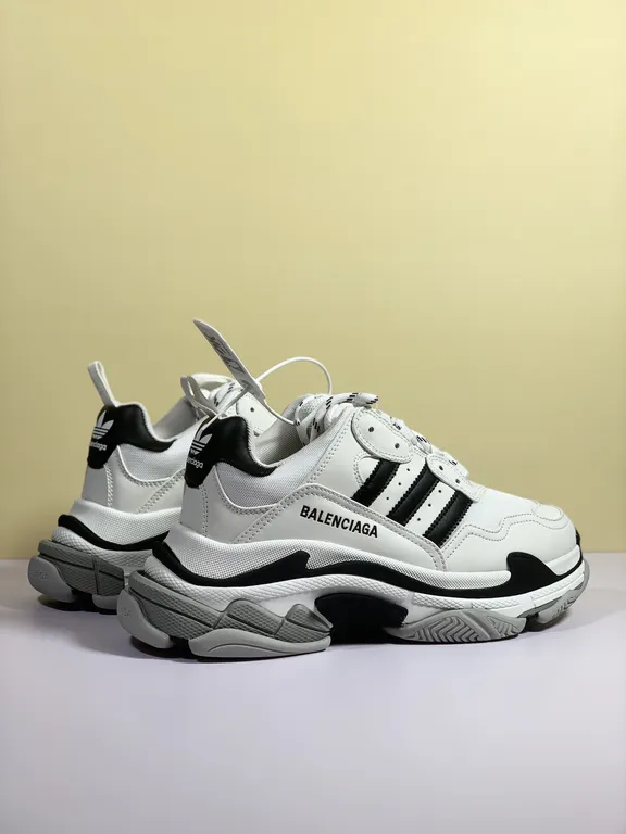 Balenciaga Shoe 